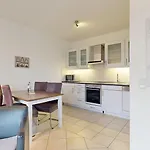 Strandnahe Mit Balkon, Residenz Bel Vital 37, Apartment Binz