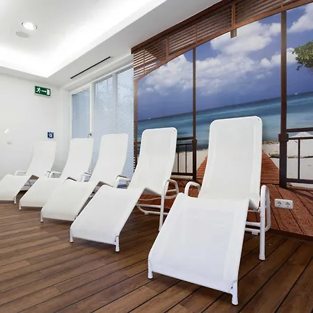 Strandnahe Mit Balkon, Residenz Bel Vital 37, Binz